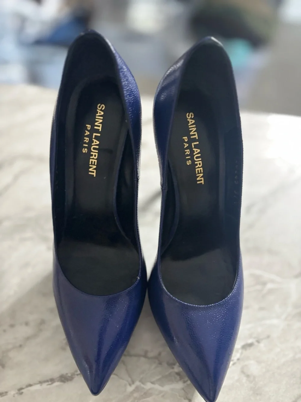 EUC SAINT LAURENT Classic Navy Women's Elegant Pointed-Toe Stilettos 5”. Sz 37.5